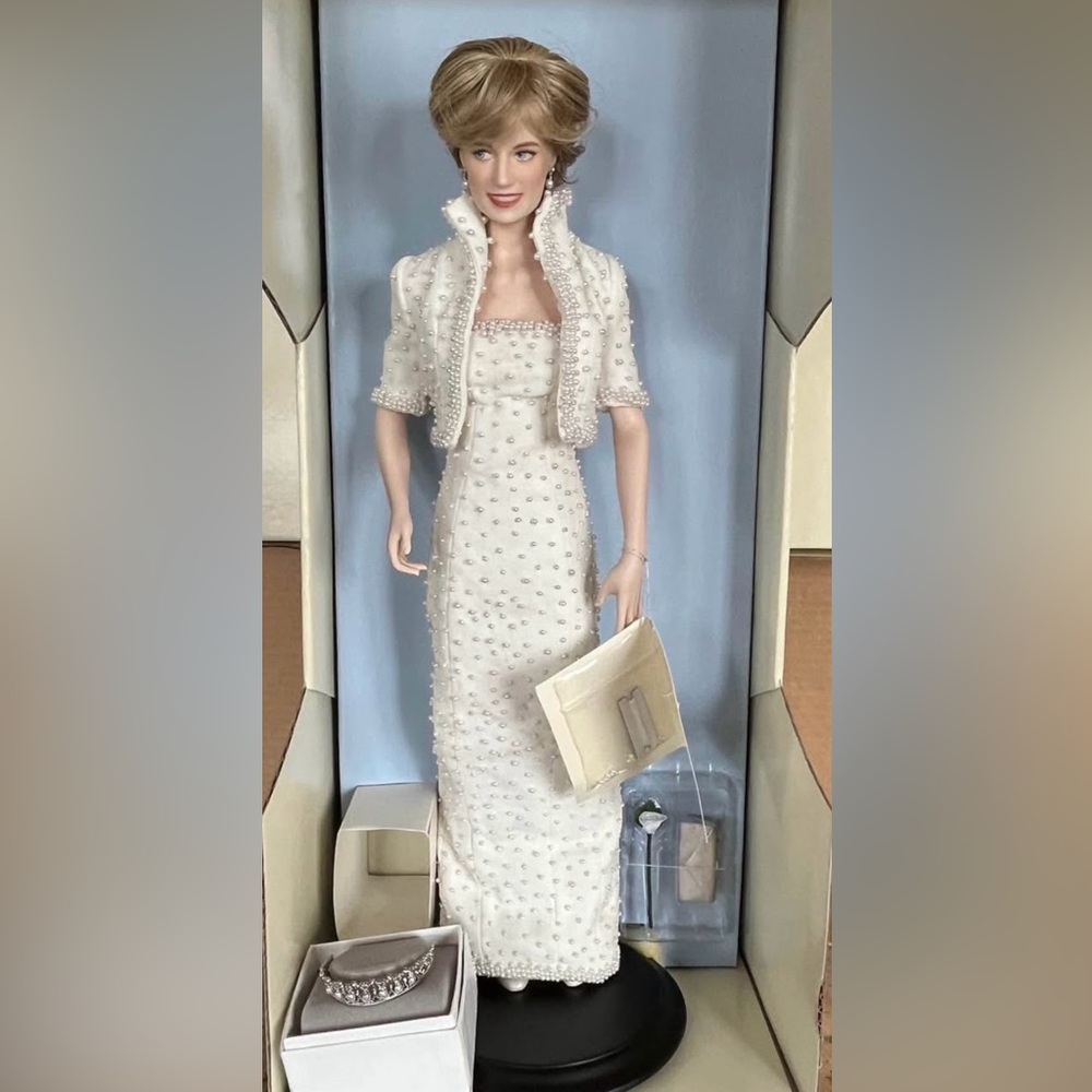Franklin Mint Princess Diana Doll